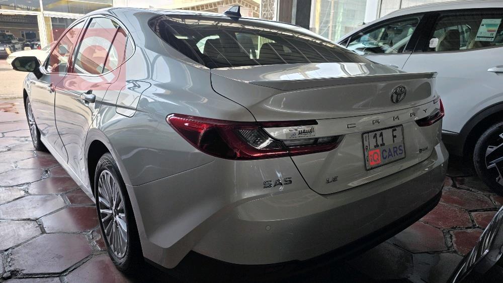 تۆیۆتا کامری